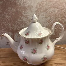 Royal Albert Forget Me Not