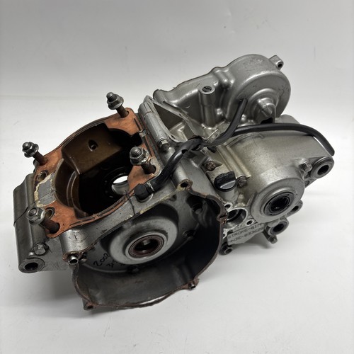 Montesa 315 250 crank cases - 250,