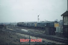 ORIGINAL 35mm SLIDE CLASS 25 LOCO NO 25137 & 31105 AT WILLESDEN