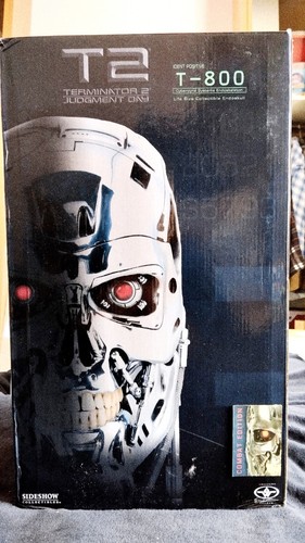 Sideshow terminator t800 - terminator,
