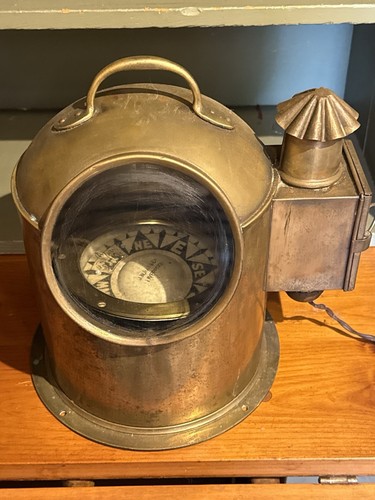 Antique brass ray - jw, and