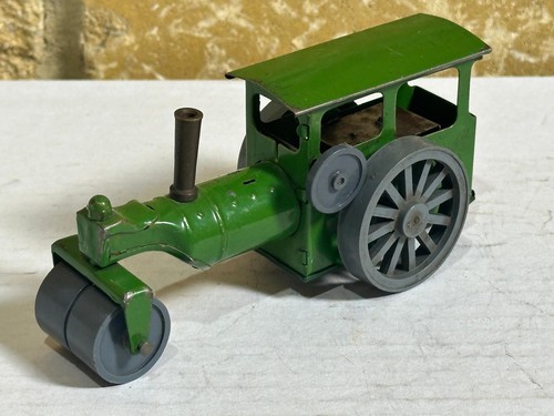 Vintage clockwork wind - clockwork,