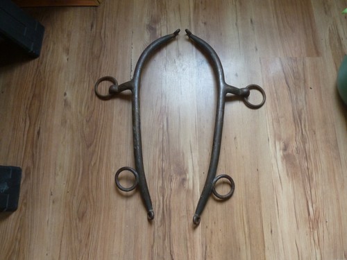 Antique vintage horse - /,