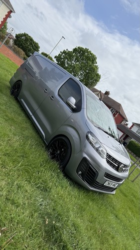 2019 vauxhall vivaro sportive - vauxhall,