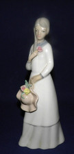 Lady Figure Porcelanas Miguel
