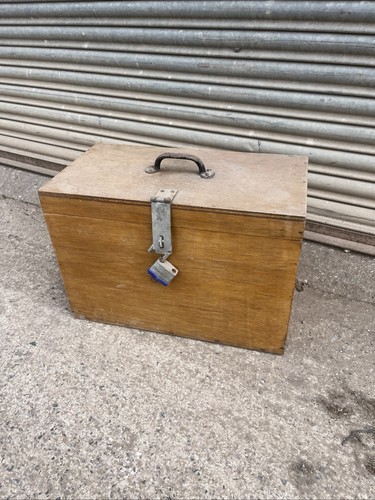 Vintage wooden tool box - vintage,