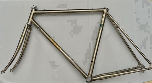 Pure titanium road bike frame
