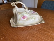 Crownford Antique Floral