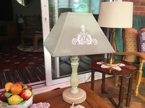 Shabby chic table - shabby, with