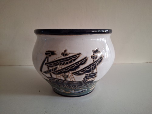 Royal barum ware cache pot - royal,