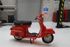 Vespa 125 GTR 1971 1:18 Scale