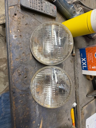 Single filament sealed beam - , 5"