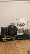 Nikon D200 10.2MP Digital