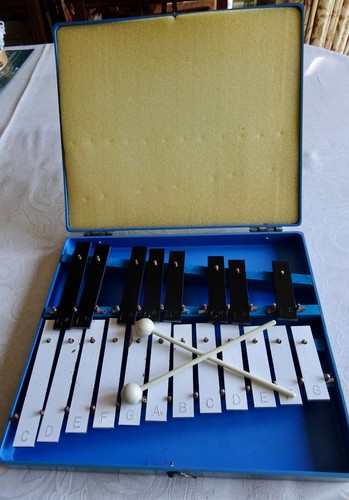 Small glockenspiel with - with, 20