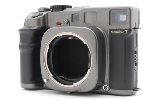 Near mint mamiya 7 - [near, mint]