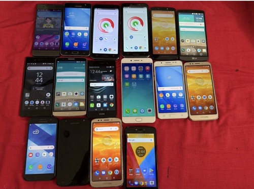 Job lot mobile phones - phones,