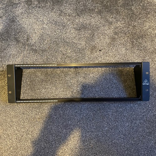 Behringer 84hp eurorack - behringer, 19"