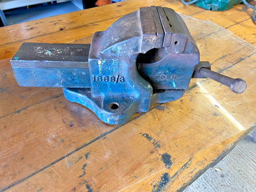Woden 186b bench - 186b/3,