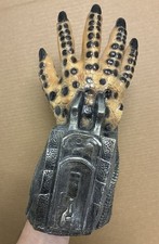 Rubie’s 2015 Alien Vs