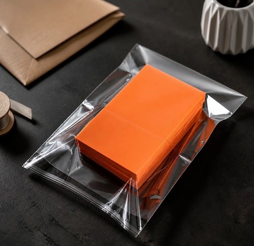 Clear cellophane bags self - bags,