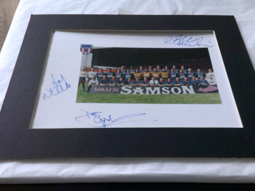 Sunderland signed and mounted - sunderland,