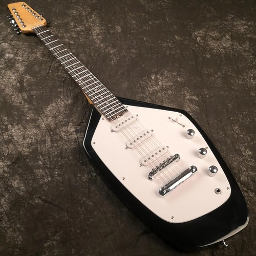 String irregular teardrop - 12,