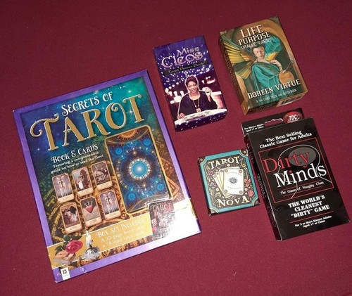 Secrets tarot cards lot - cards,