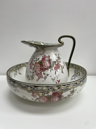 Royal doulton wash - royal, and