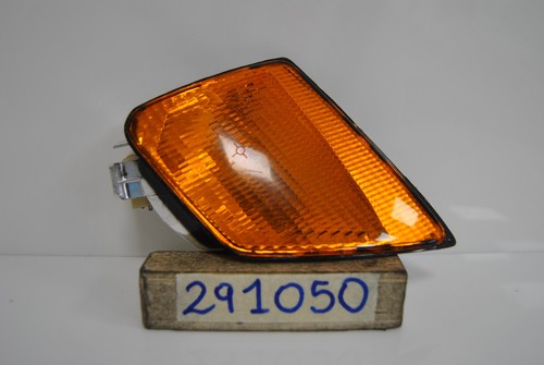 Front right blinker arrow - front,