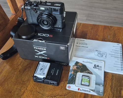 Fuji x100s black - fuji,