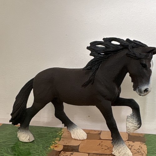 Schleich black horse plastic - schleich,
