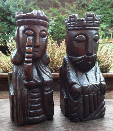 Large carved wooden king - carved, &
