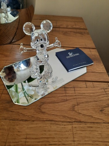 Swarovski disney mickey mouse - swarovski,
