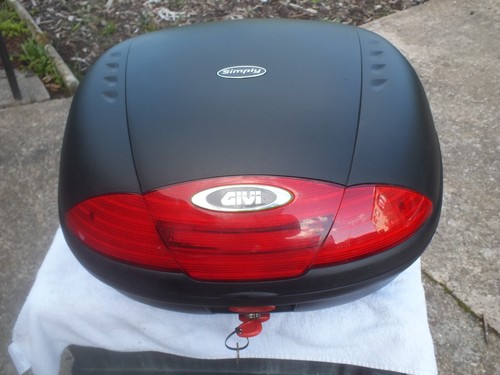 Givi e450 top box - top, with