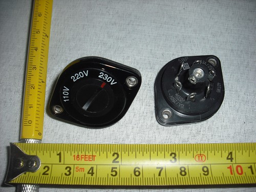 Rotary voltage selector switch