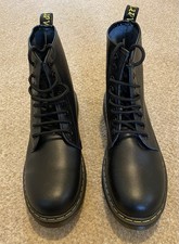 Dr Martens COPY Not Leather -