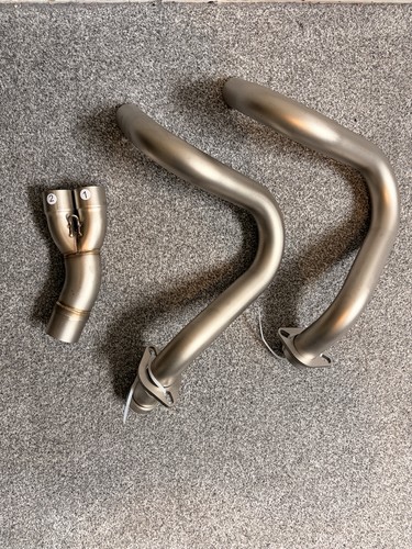 Two front exhaust pipes - exhaust,