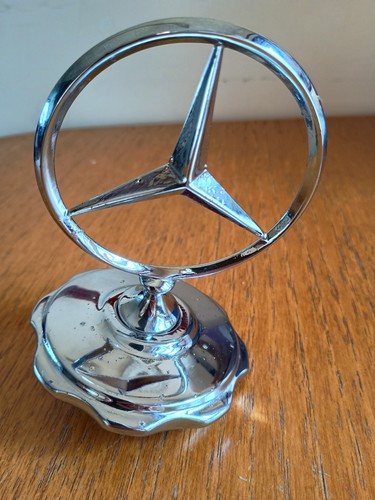 Vintage mercedes emblem - mercedes,