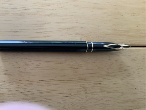 Sheaffer black targa gold - black,