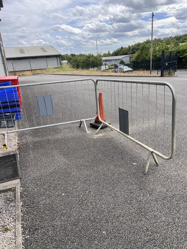 Pedestrian barriers metal 15 - metal, x