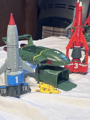 Thunderbirds are - thunderbirds,