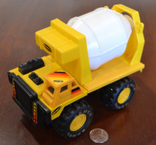 VINTAGE 1988 REMCO CONSTRUCTION CEMENT TRUCK MIXER HEAVY EQUIPMENT