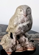 VINTAGE HENGOED POTTERY 'OWL' FIGURE 5" TALL COLLECTABLE MADE IN SHROPSHIRE UK.