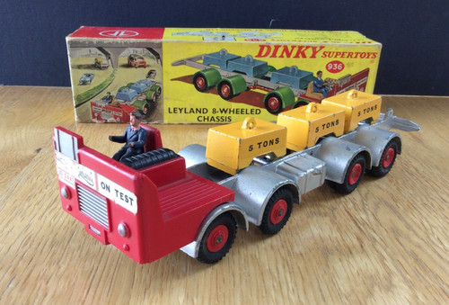 Dinky toys leyland wheeled - leyland, 8-wheeled