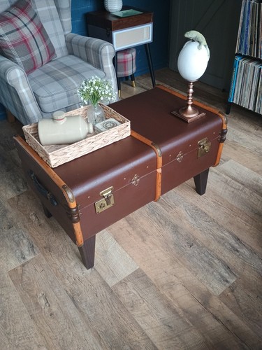 Cheney steamer trunk - , vintage