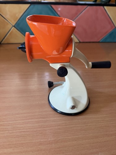 Vintage spong made salter - made, by