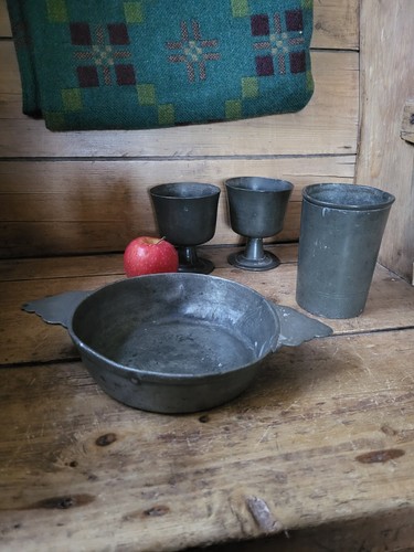 Four pieces early - of, pewter