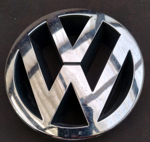 Volkswagen badge logo emblem - badge,