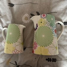 Portmeirion Crazy Daisy 2 jugs