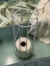 Elegant Shabby Chic metal